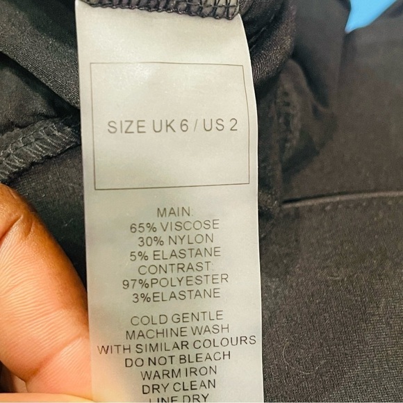 Satin Contour Flared Jumpsuit - Black - Picture 13 of 14